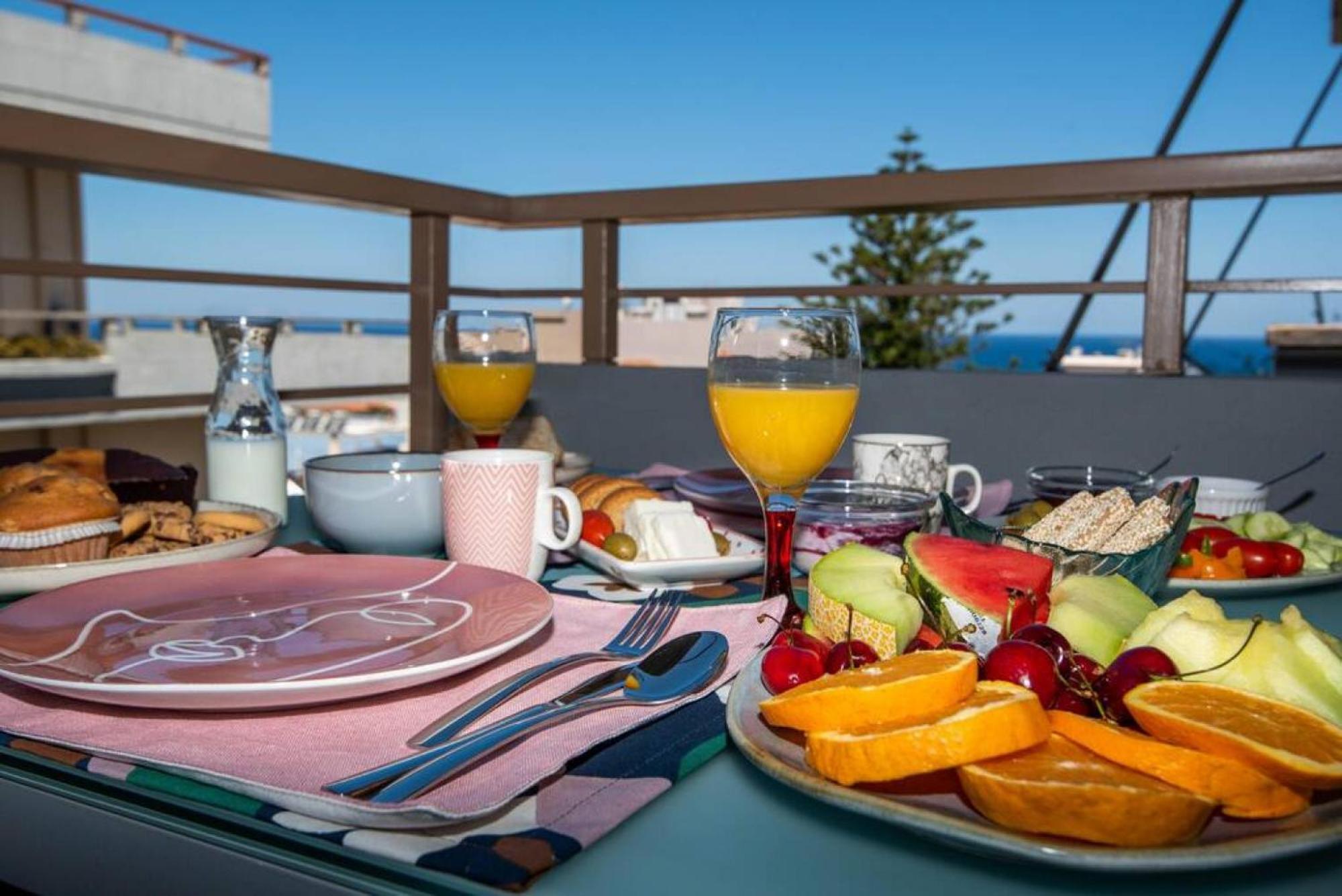 LoveBirds Rethymno Suite Esterno foto